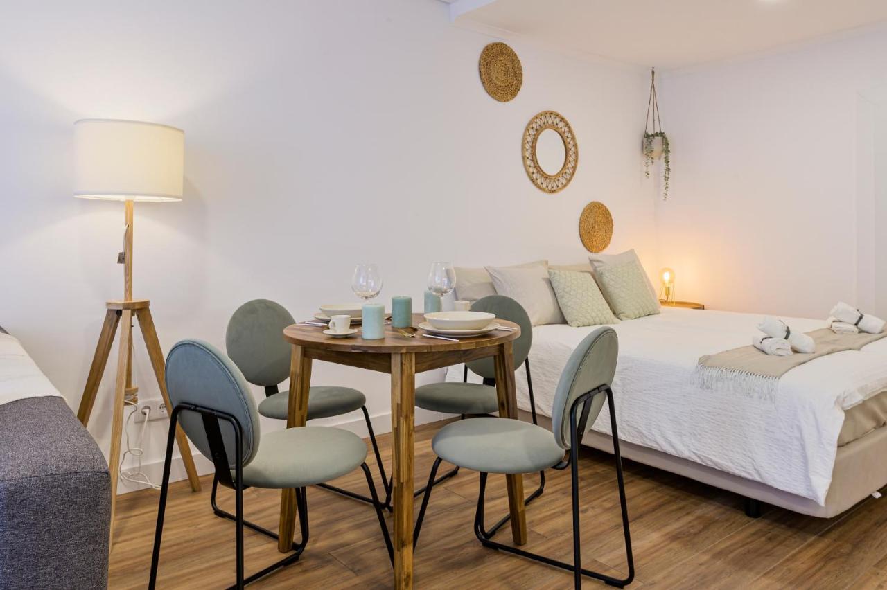 Chalet Marias - Parede Beach Apartments Bagian luar foto